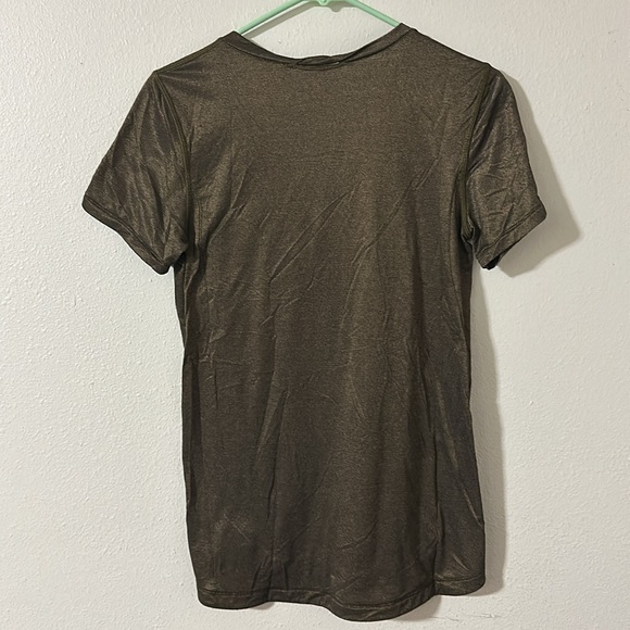 Lululemon, Metallic Women’s Tee, Size Medium/10 - Picture 2 of 5